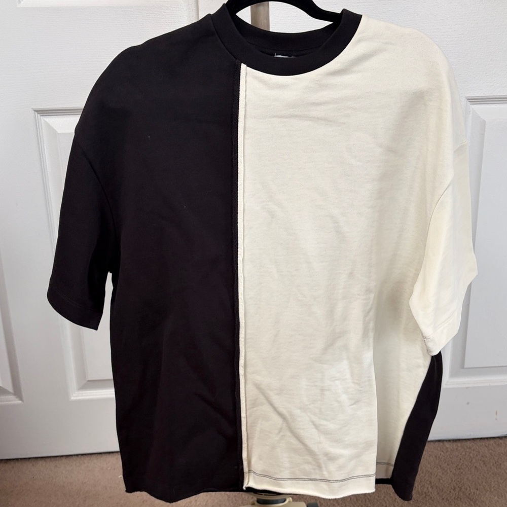 Zara Black and Cream Short Sleeve Tee